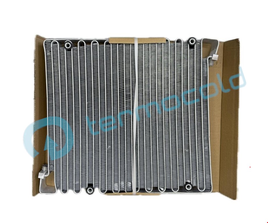 VOLVO İŞ MAKİNASI CHARGEUR SUR PNEUS L50C L70C L90C L120C EC340 EC390 EC280 Kondanser TT11115414