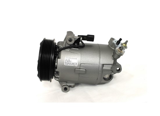 NISSAN March Kompresör TT92600217342